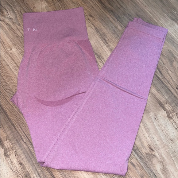 NVGTN Pants - NVGTN Contour Seamless leggings